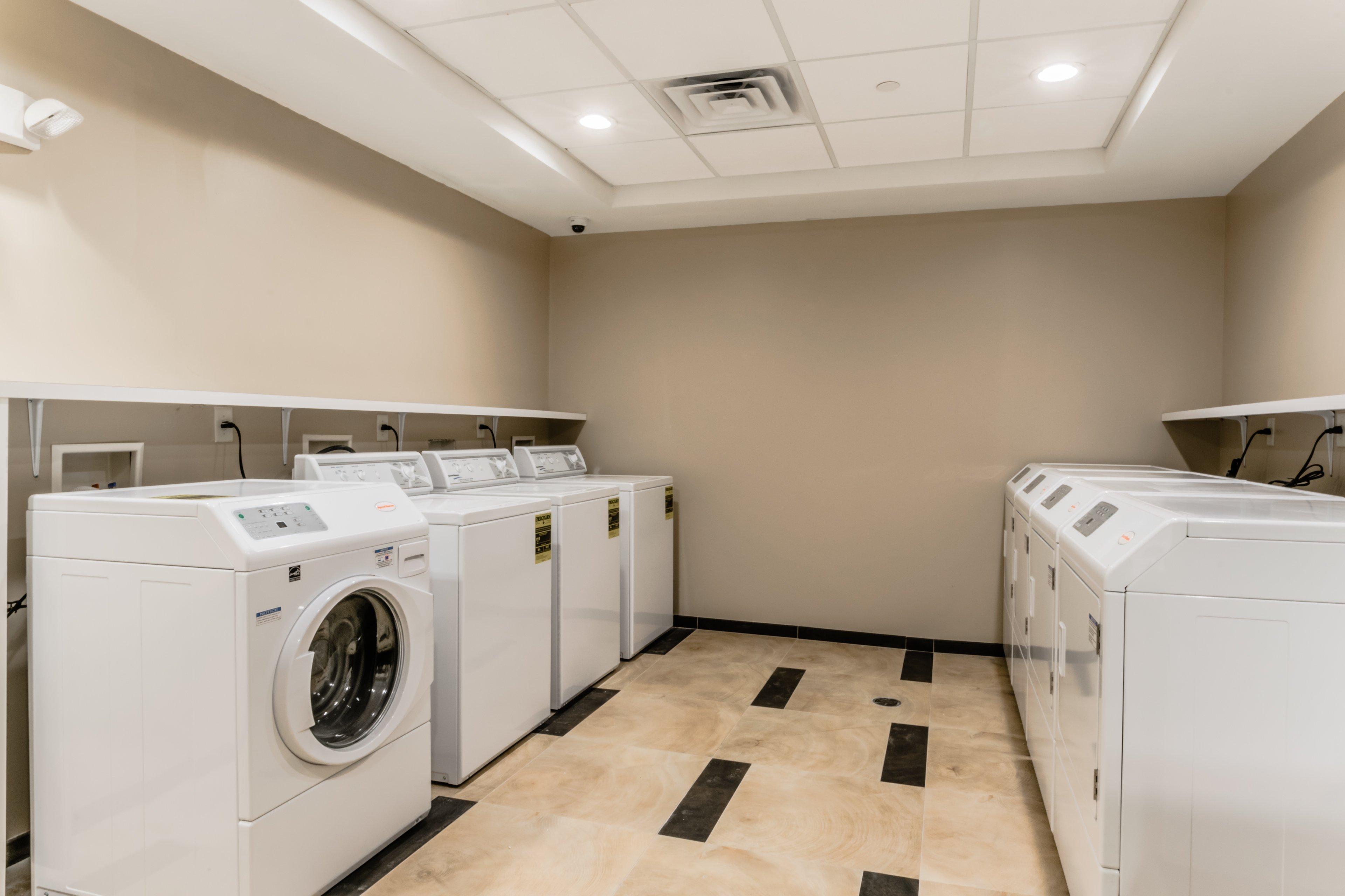 Candlewood Suites - Hartford Downtown Bagian luar foto