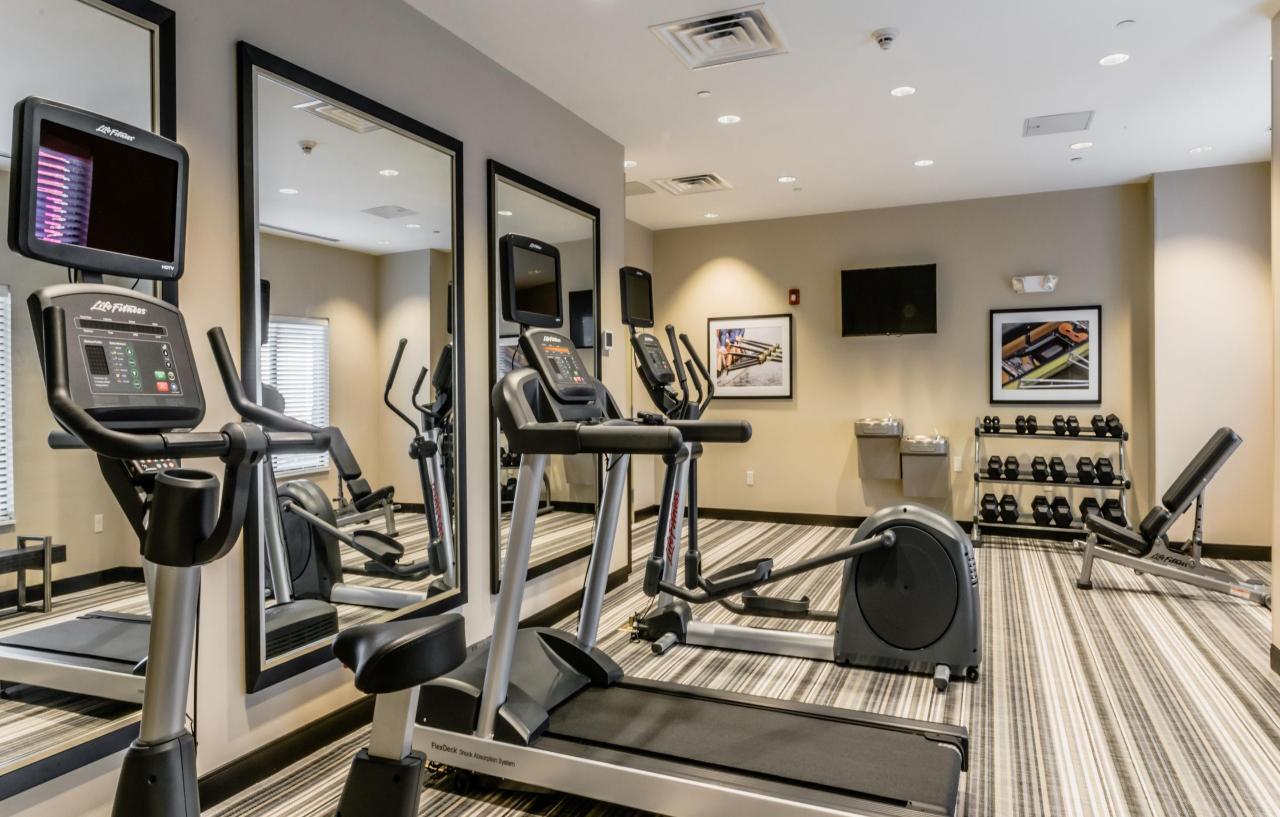 Candlewood Suites - Hartford Downtown Bagian luar foto